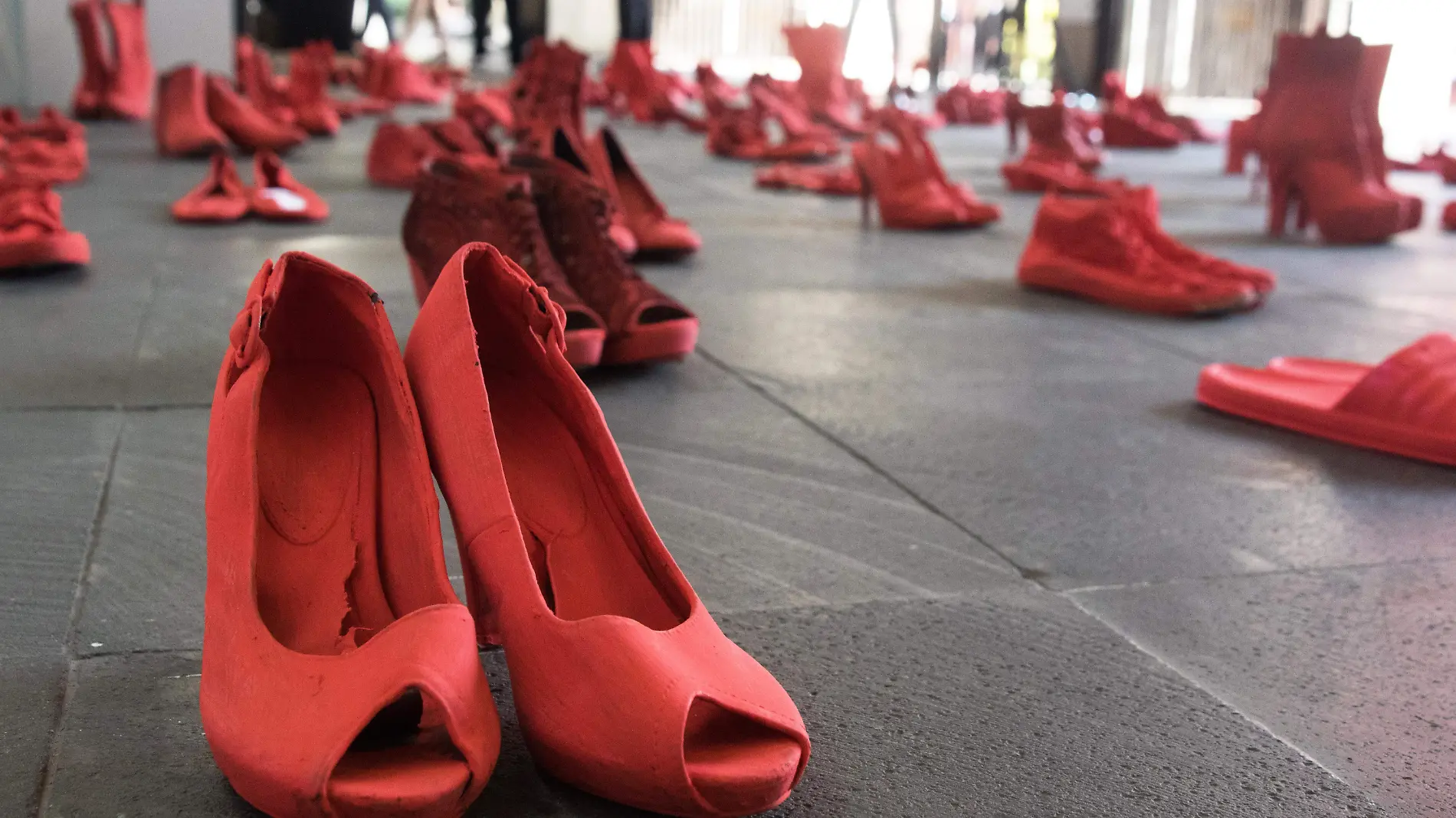 Zapatos Rojos Violencia de género